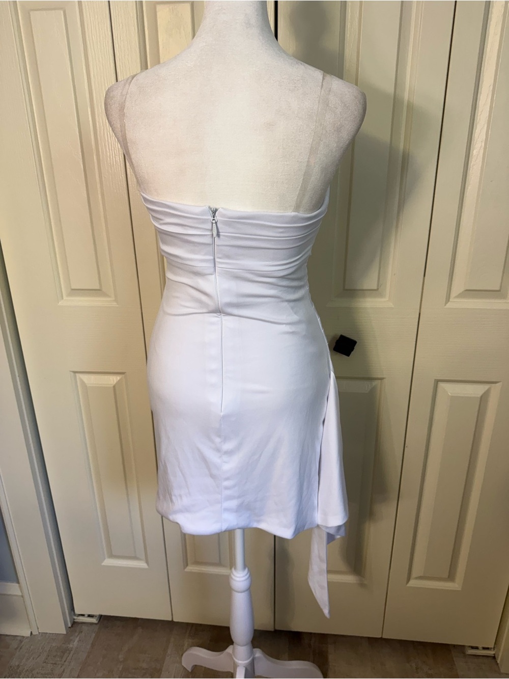 Strapless White Ruched Mini Dress - Picture 3 of 4